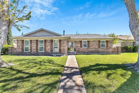 1214 Toyah Creek Ln, Garland, TX 75040