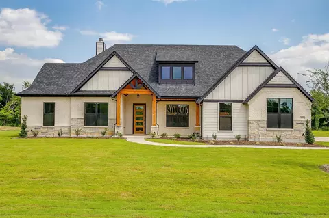 177 Aiden Dr, Waxahachie, TX 75165