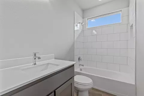 Bath - 3033 Hampton Path, Argyle, TX 76226 photo 5 of 5