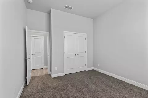 Bedroom - 3033 Hampton Path, Argyle, TX 76226 photo 2 of 4