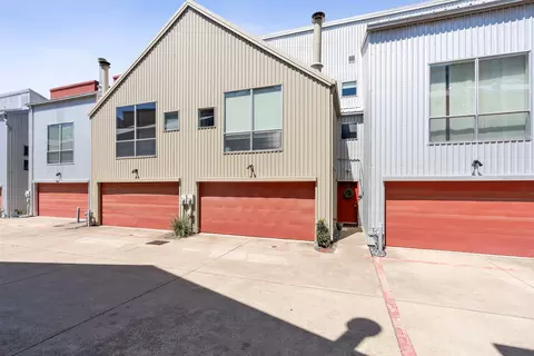 4213 Dickason Ave #26, Dallas, TX 75219