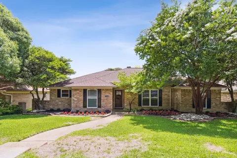 7714 Lemmonwood Dr, Dallas, TX 75231