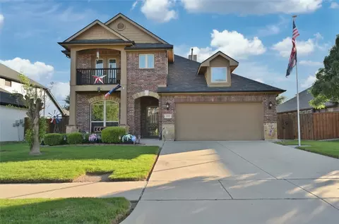 2315 Tawny Owl Rd, Grand Prairie, TX 75052