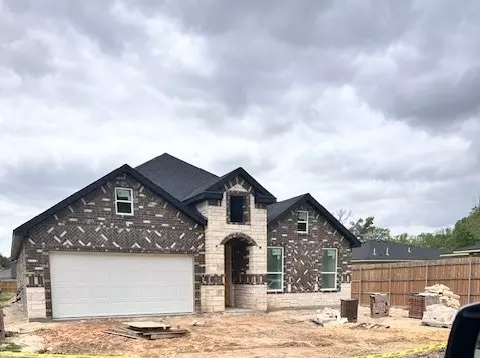600 Lucas Dr, Athens, TX 75751