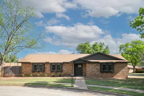 1 Graydon Cir, Wichita Falls, TX 76308