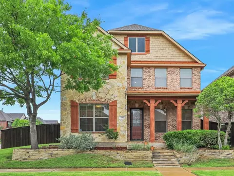 1483 Cambridge Dr, Lewisville, TX 75077