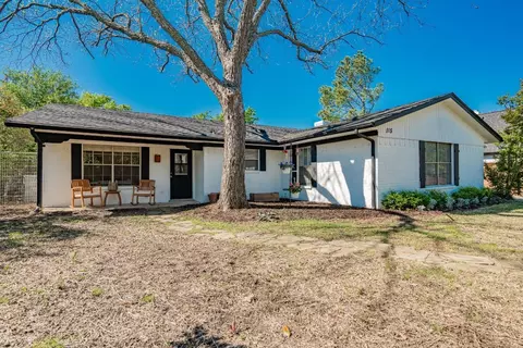 115 Darrell Dr, Heath, TX 75032