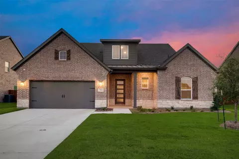 304 Skyward Ln, Caddo Mills, TX 75135