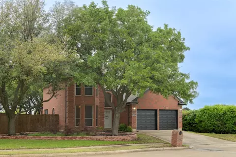 2200 Henley Ct, Flower Mound, TX 75028