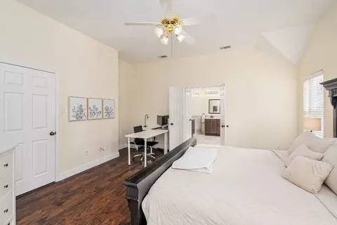Bedroom - 418 Maple Sugar Dr, Murphy, TX 75094 photo 4 of 8