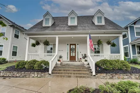 9336 Lamar St, Rowlett, TX 75089
