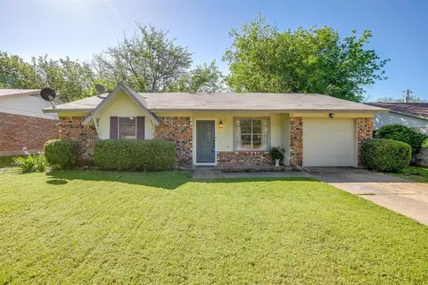 1419 Roberts Ave, Cleburne, TX 76033