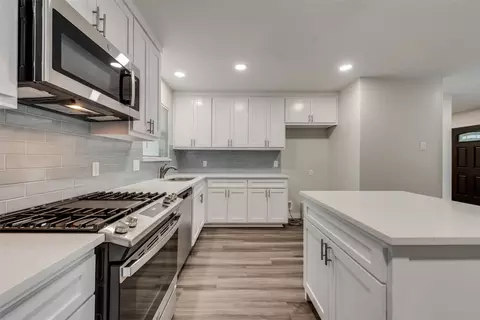 2816 W Boyce Ave, Fort Worth, TX 76133