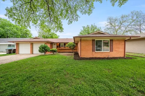 5155 Lubbock Ave, Fort Worth, TX 76115