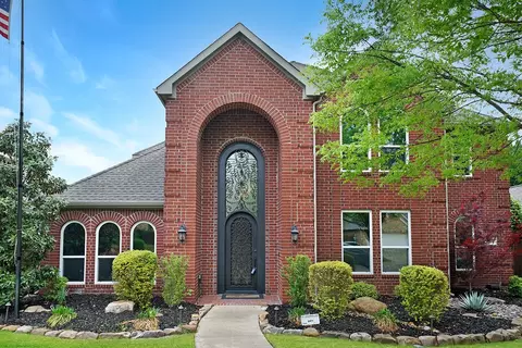 209 Ledgenest Dr, Mckinney, TX 75072