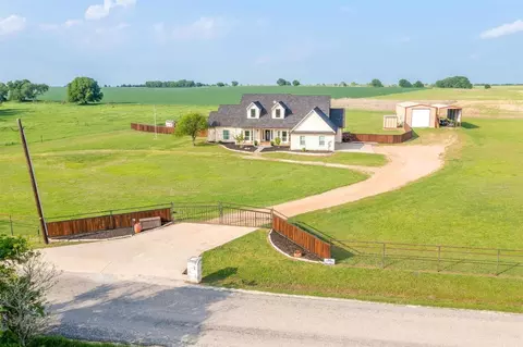 6921 County Road 204, Grandview, TX 76050