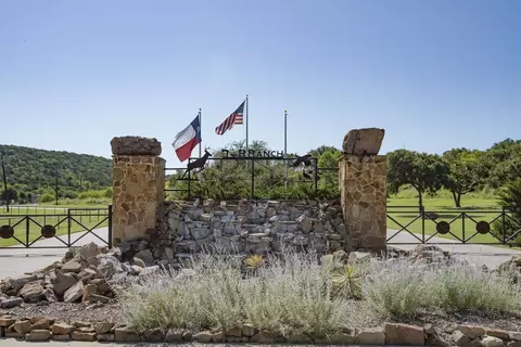 440 Prickly Pear Trl, Gordon, TX 76453