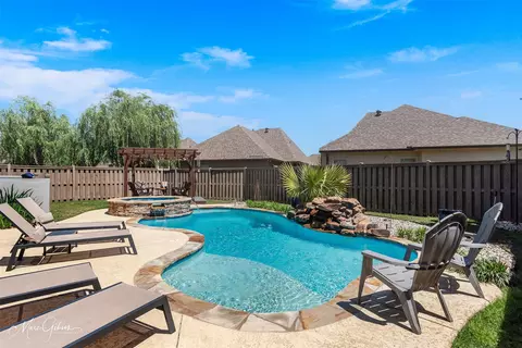 431 Stacey Ln, Bossier City, LA 71111