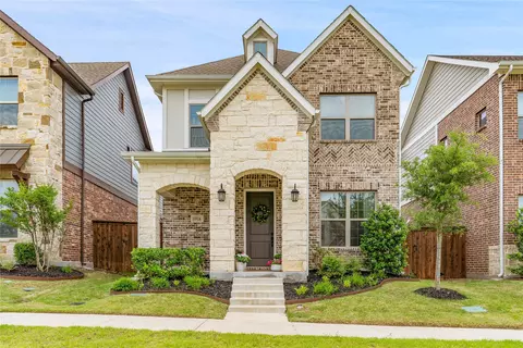 1816 Roundtree Cir W, Aledo, TX 76008