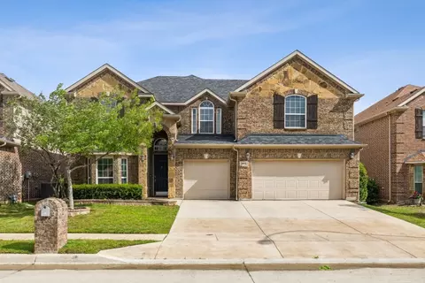 2813 Stable Door Ln, Fort Worth, TX 76244
