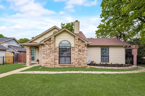 10843 Phantom Hill Rd, Dallas, TX 75217