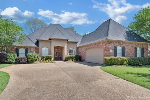 623 Picketts Mill Dr, Shreveport, LA 71115