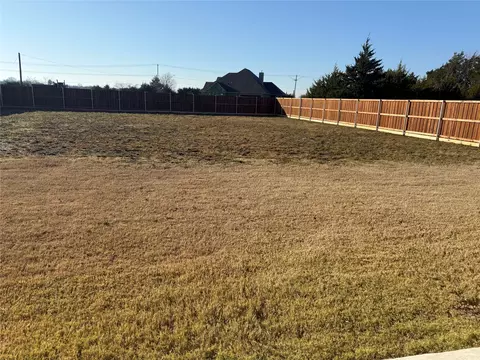901 W Cardinal, Ector, TX 75439 photo 15