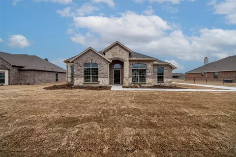 1785 Meadowbrook Ln, Nevada, TX 75173