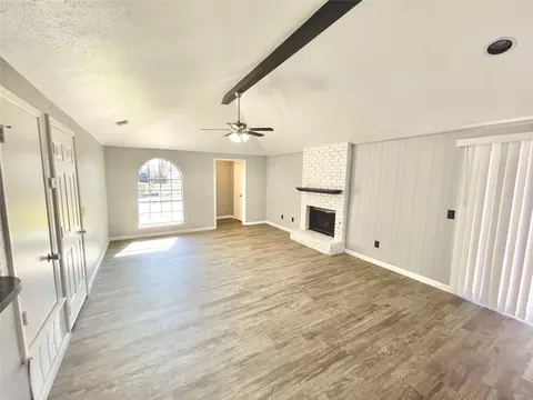 1617 19th St, Plano, TX 75074
