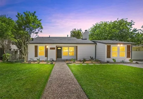 6437 Locke Ave, Fort Worth, TX 76116