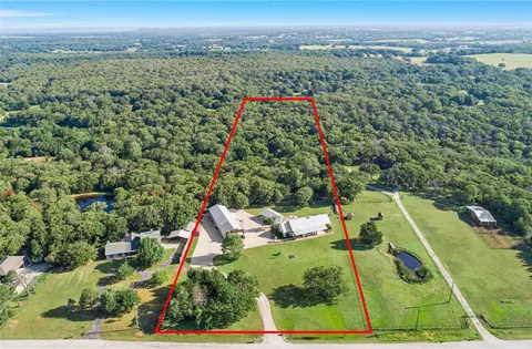 7890 Shady Oak Dr, Aubrey, TX 76227