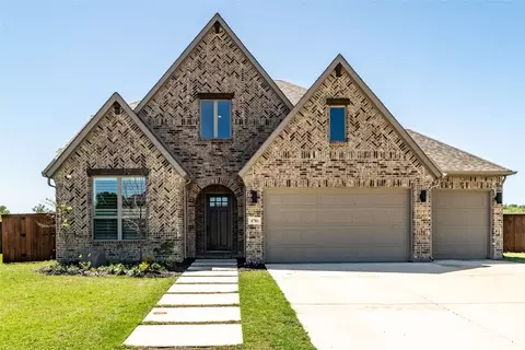 4701 Mission Ct, Roanoke, TX 76262