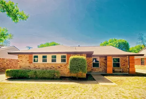 10616 Chesterton Dr, Dallas, TX 75238