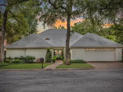 4720 Oak Trl, Fort Worth, TX 76109