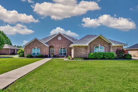 2502 Evelyn Rd, Whitesboro, TX 76273