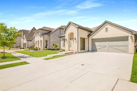 Exterior - 1132 16th St, Argyle, TX 76226 photo 1 of 7