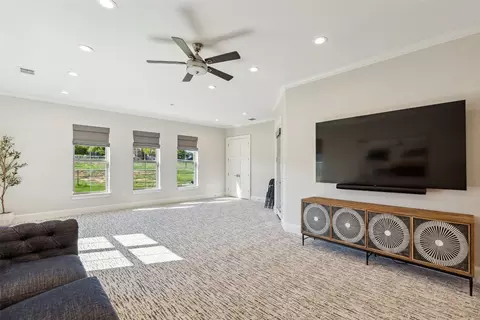 Living - 341 Springfield Bnd, Argyle, TX 76226 photo 3 of 4