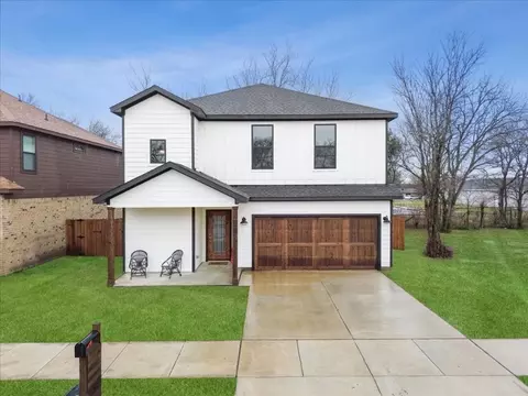 710 Perry Ave, Waxahachie, TX 75165