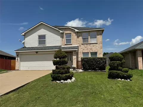2012 Burnet Dr, Grand Prairie, TX 75052