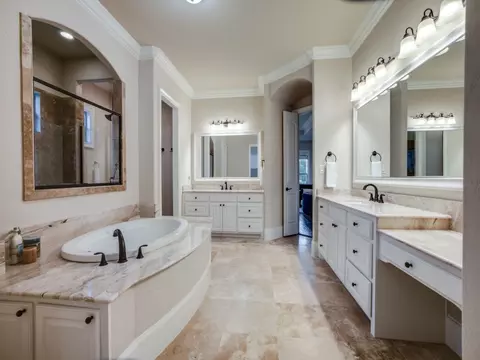 Bath - 876 Tranquility Dr, Heath, TX 75032 photo 4 of 4