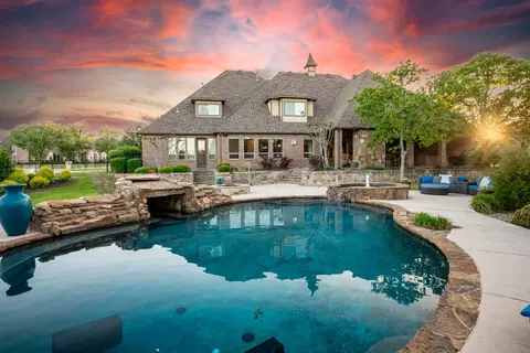 1121 Tate Ln, Argyle, TX 76226
