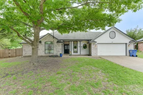 800 Short Line Blvd, Midlothian, TX 76065