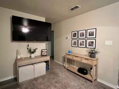 Bedroom - 402 E Walcott Ave, Comanche, TX 76442 photo 1 of 3