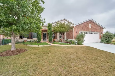 2040 Hacienda Heights Ln, Frisco, TX 75036