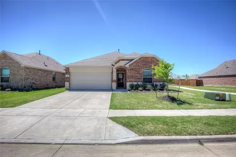 1113 Acacia Dr, Royse City, TX 75189