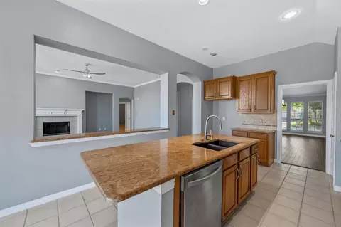 Kitchen - 2208 Hillary Trl, Mansfield, TX 76063 photo 1 of 9
