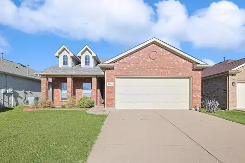 6204 Claire Dr, Fort Worth, TX 76131
