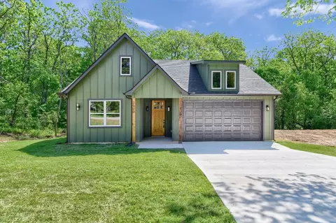 2500 S Scullin Ave, Denison, TX 75020