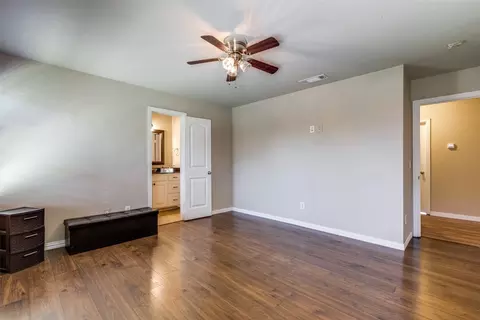 Other - 509 W Holford St, Pilot Point, TX 76258 photo 2 of 2