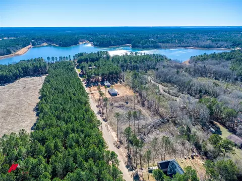 4 Lake Rd, Plain Dealing, LA 71064